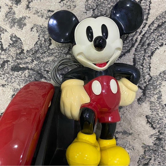 Vintage Mickey Mouse 🐭 Dial Phone - Picture 4 of 4
